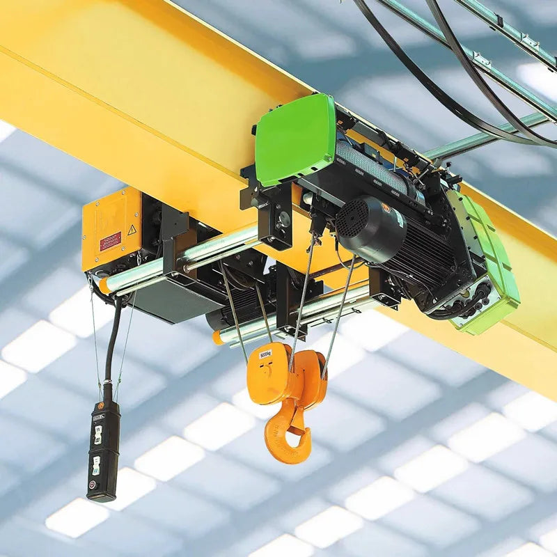 Chain hoists Cranes Electric material hoists for construction